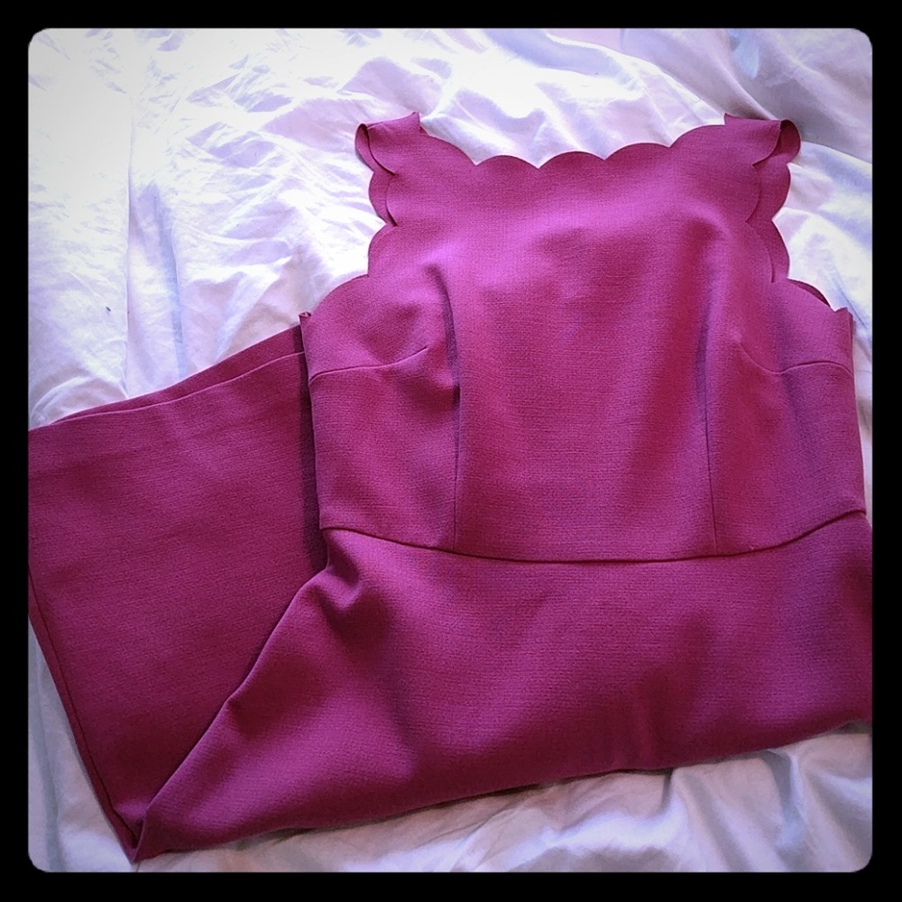 Pink scalloped neck Loft dress. Great for spring!